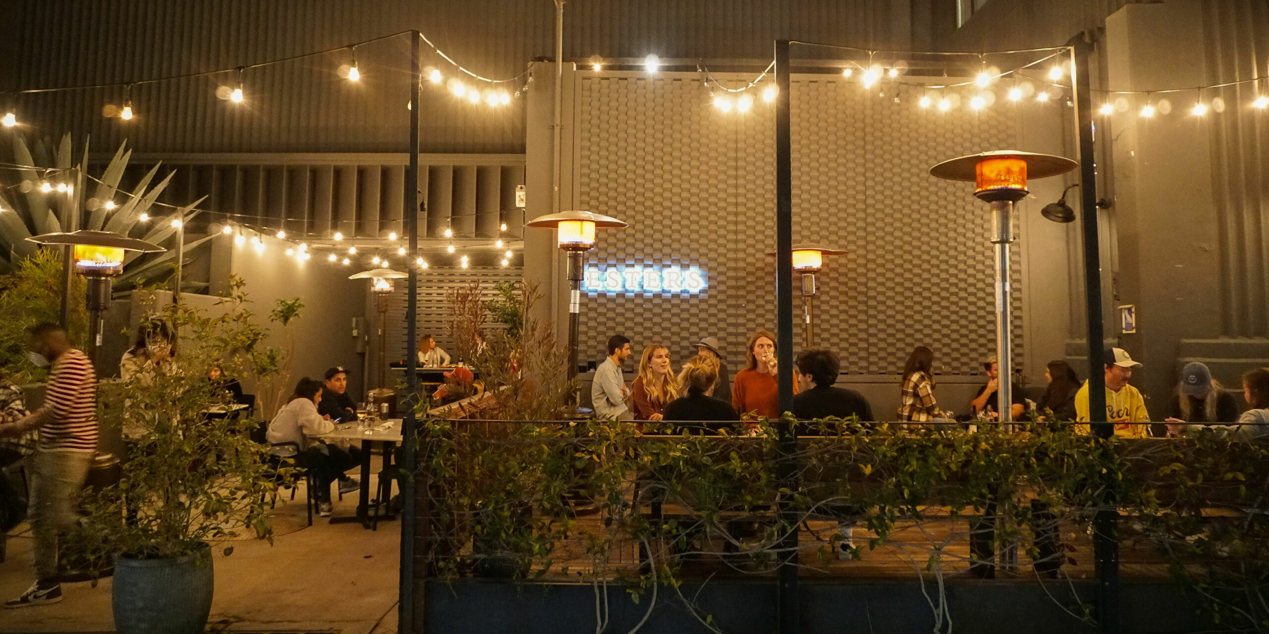 Home Esters Wine Shop & Bar